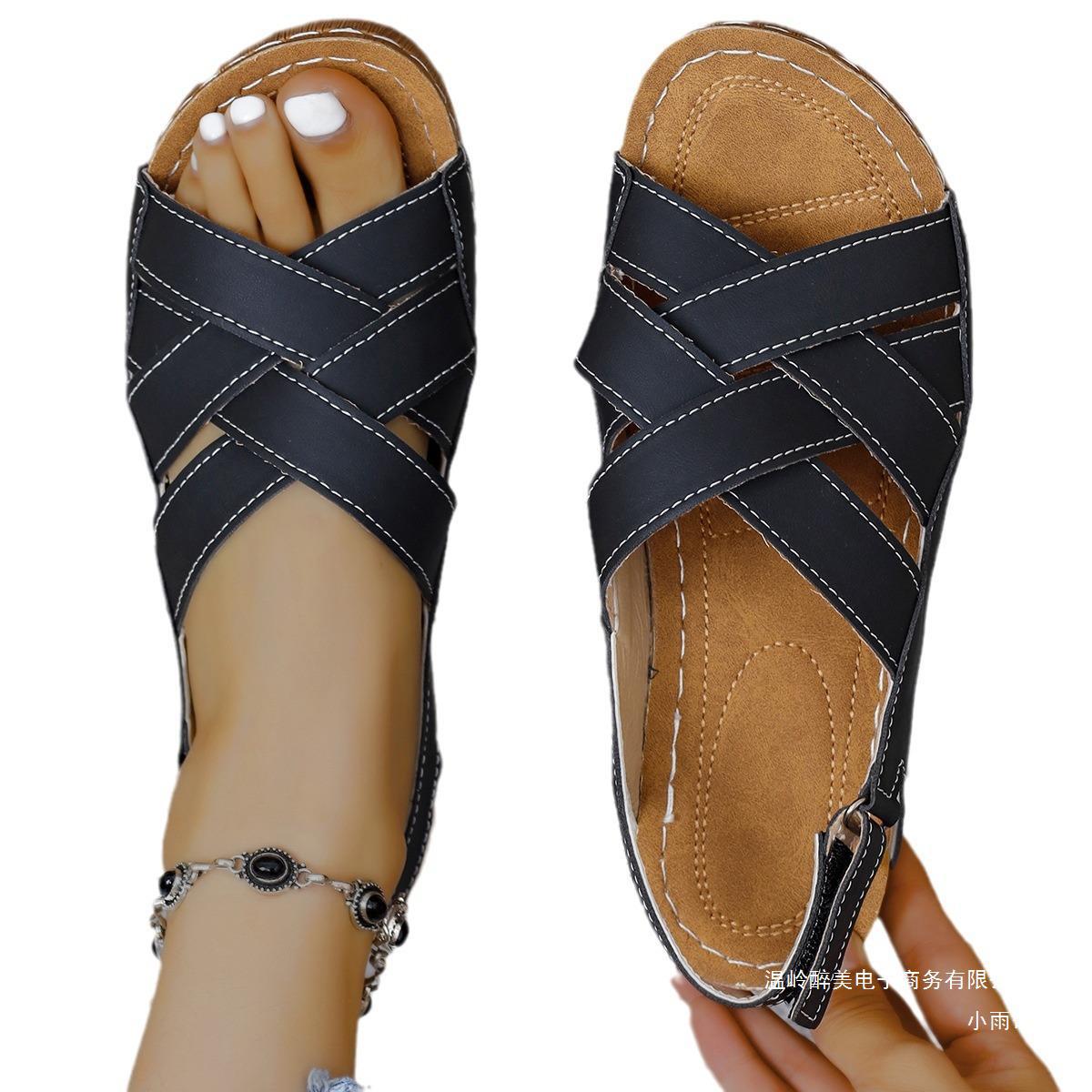 Graceful Orthopedic Sandals for Modern Look