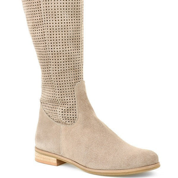 Comfortable Orthopedic Boots for Daily Wear