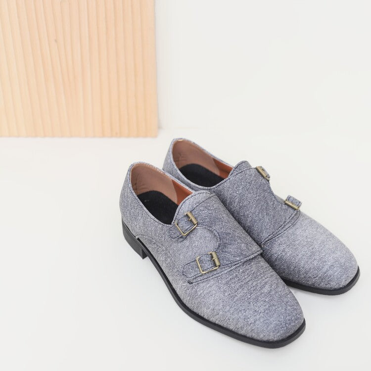 Chic Orthopedic Shoes with Unique Design