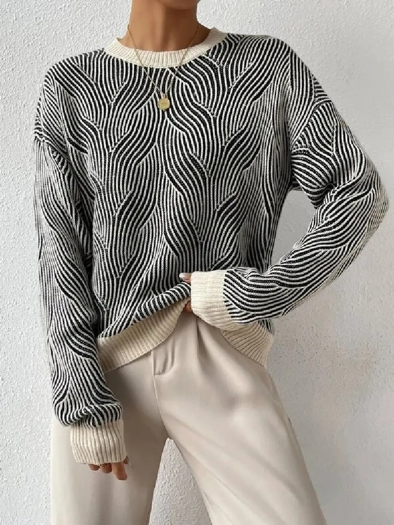 LM | Relaxed sweater with abstract pattern
