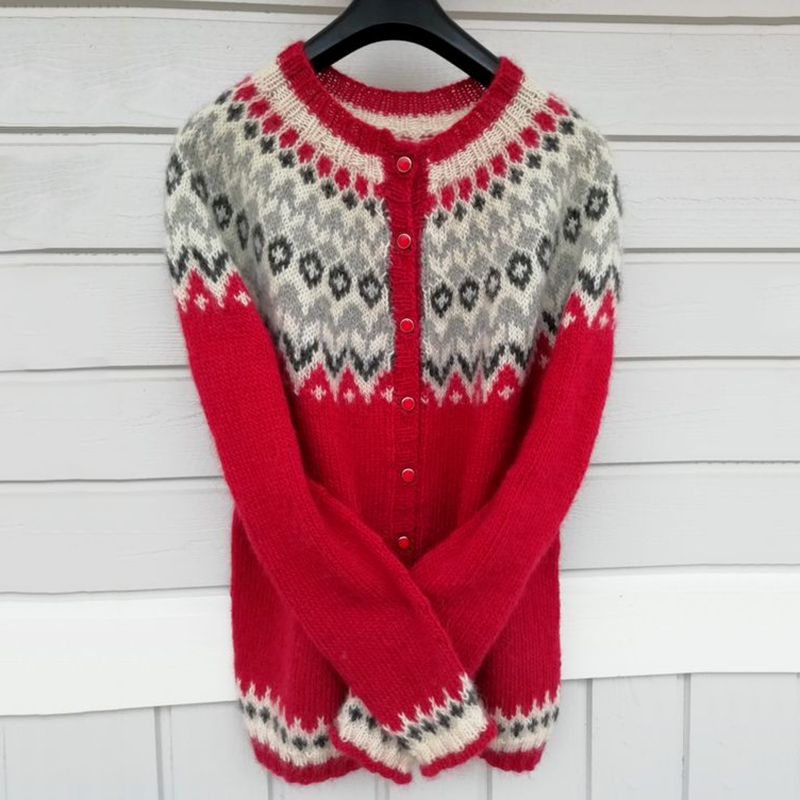 Gracefully Designed Cardigan