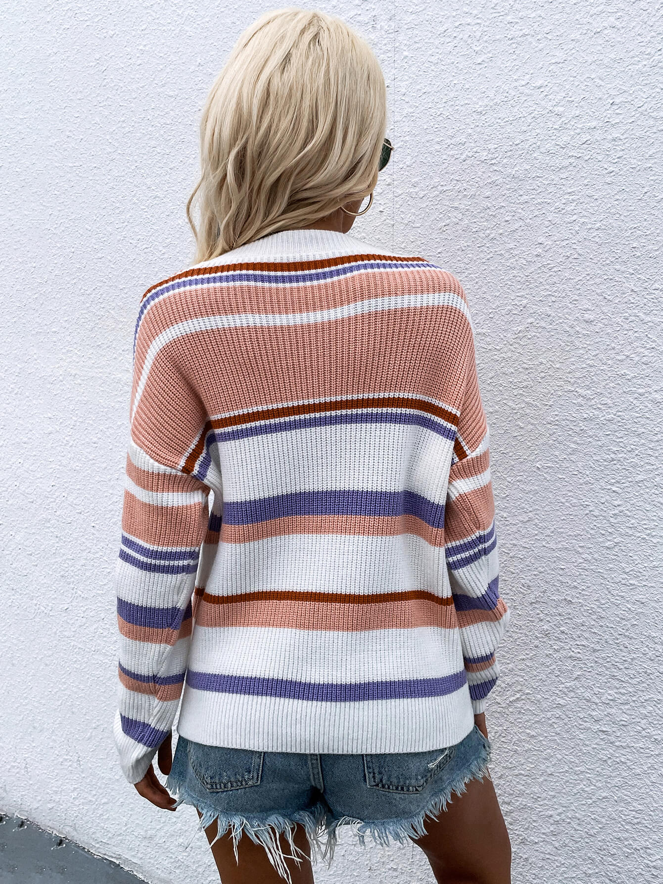 LM | Modern and versatile winter sweater