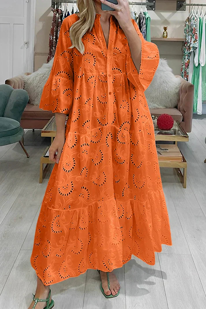 LM | Elegant dress with embroidered eyelets