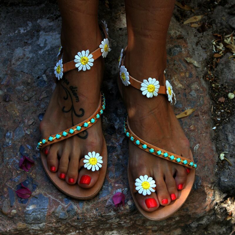 Chic Orthopedic Sandals with Unique Design