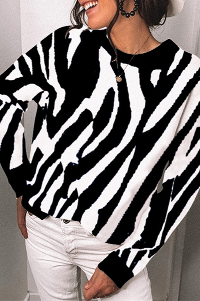 LM | Tailored and elegant winter top