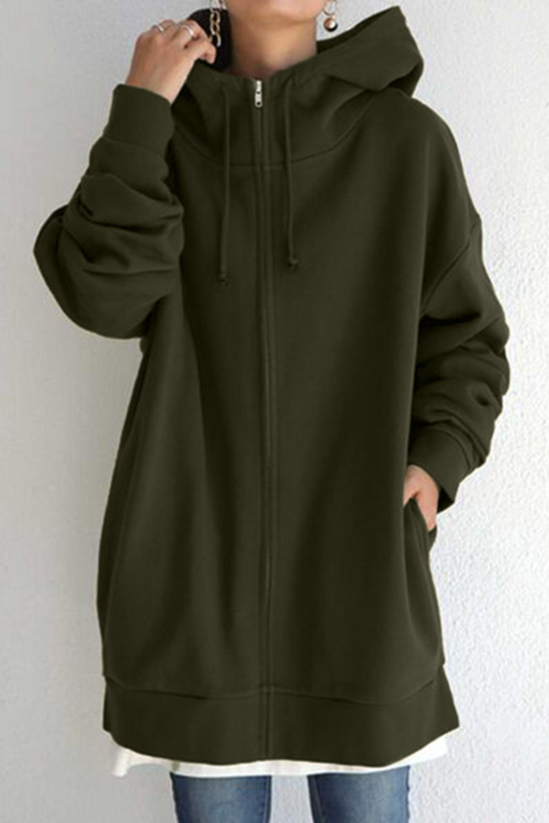 LM | Fashionable and minimalist winter top