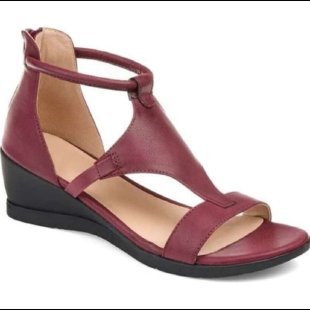 Beautifully Crafted Orthopedic Sandals