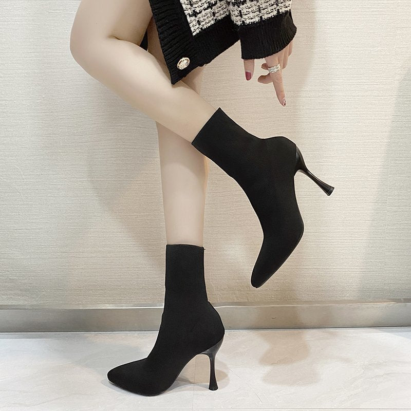 Chic Orthopedic Boots with Unique Design