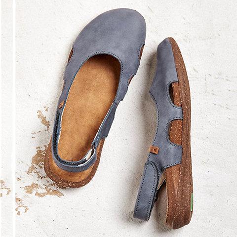 LM | Sandals with sling-back straps