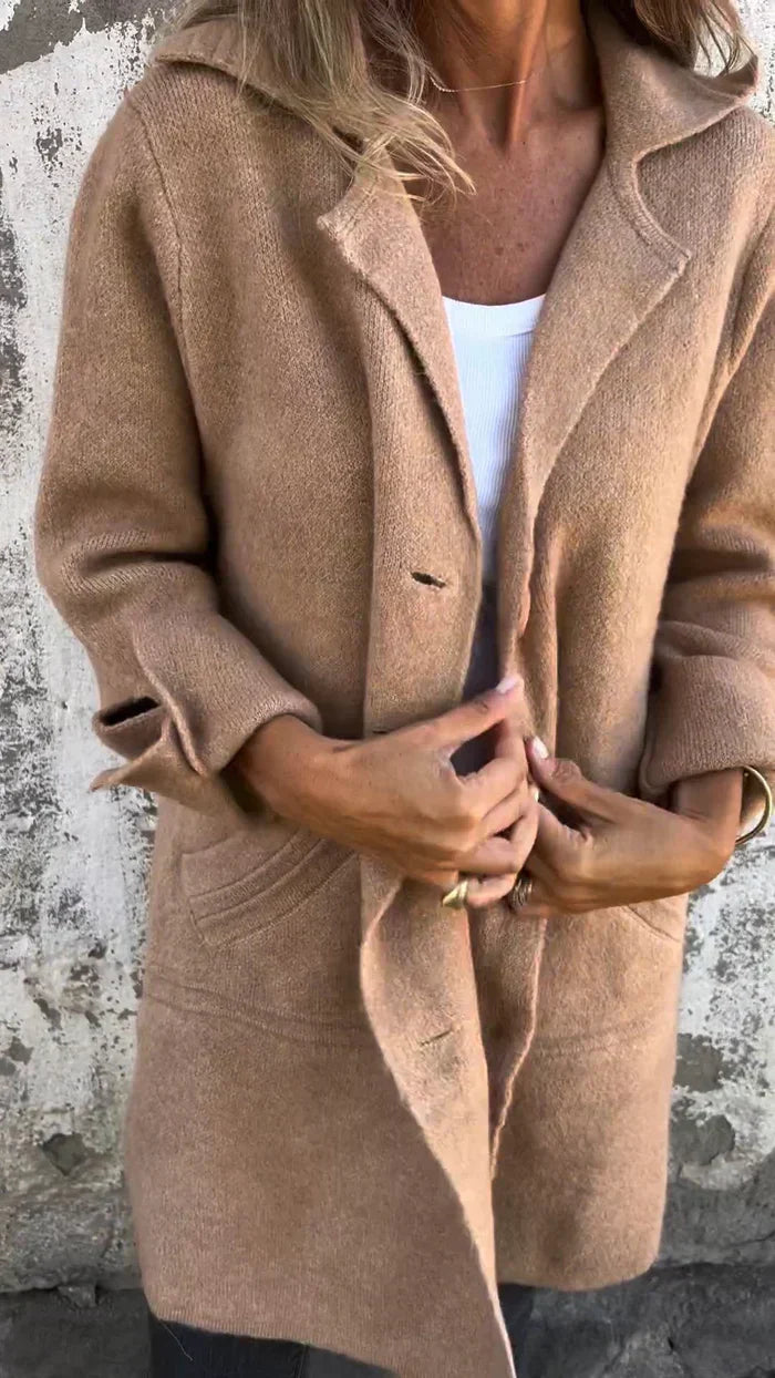 LM | Teni™ Long, casual, elegant jacket with practical pockets