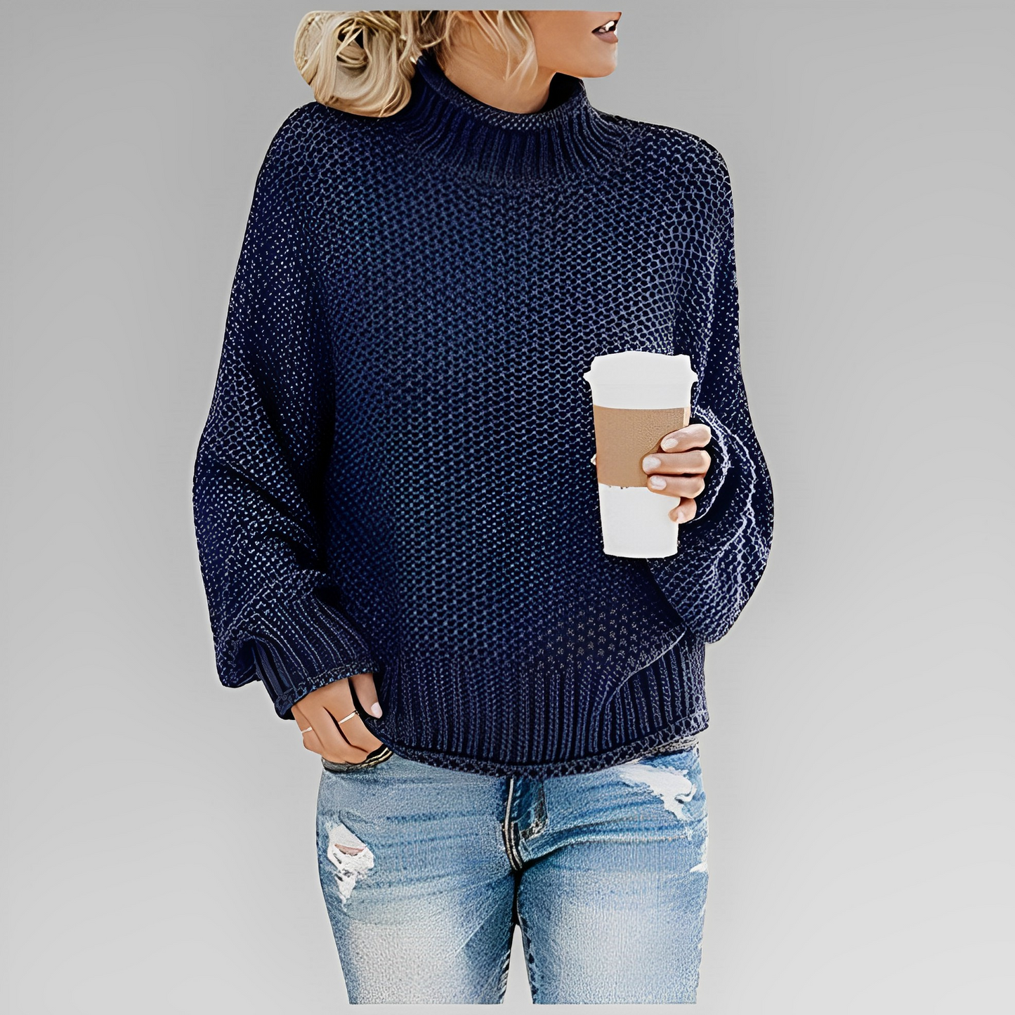 LM | Fashionable and effortless winter sweater