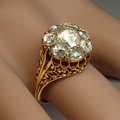 Inlaid Bright Stones Ring