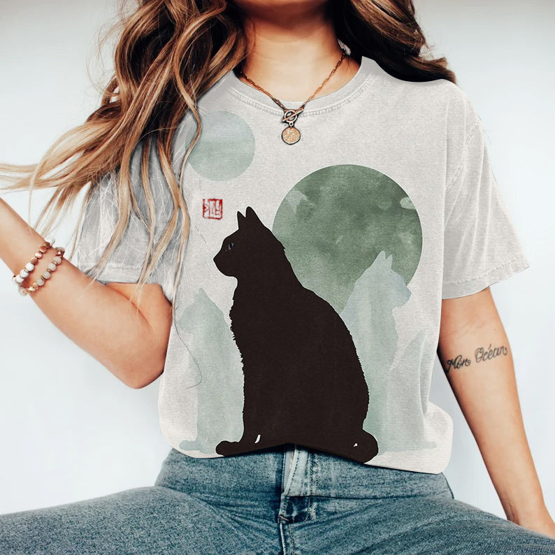 Women's Creative Cute Cats And Moon Painting Art T-Shirt elevenforest