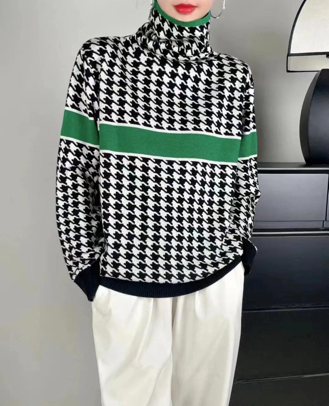 Elegantly Designed Jumper