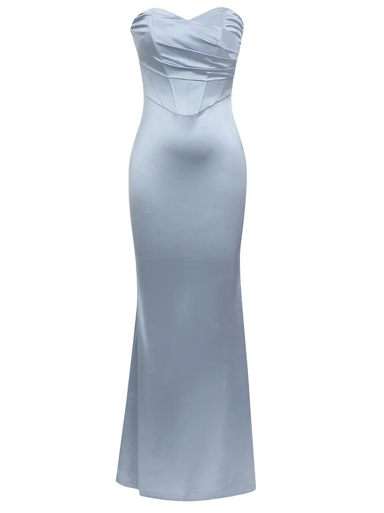 Gracefully Designed Garment