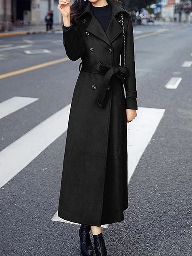 LM | Elegant belted jacket for women