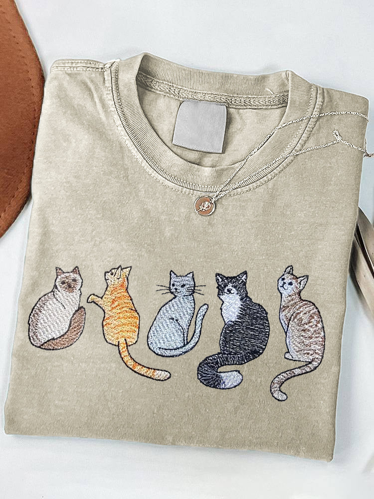 Timeless Vintage Style T-Shirt