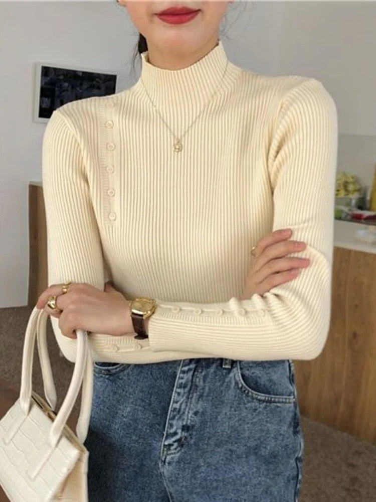 LM | MW - Elegant sweater with decorative buttons and stand-up collar