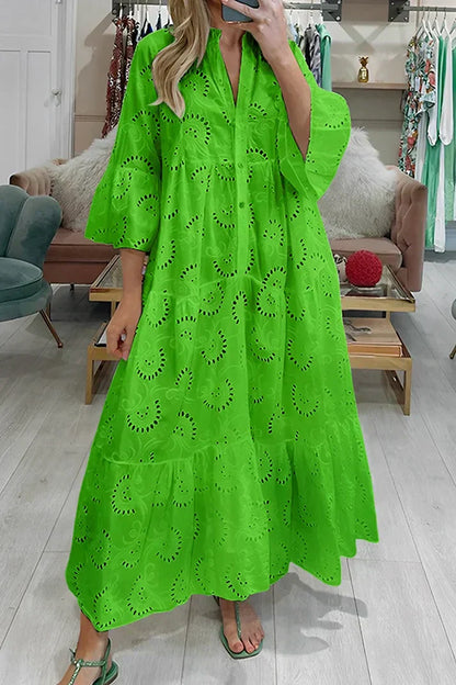 LM | Elegant dress with embroidered eyelets