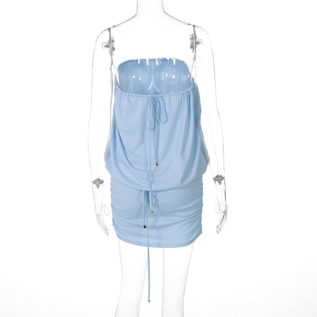 Well Tailored Garment with a Graceful Silhouette