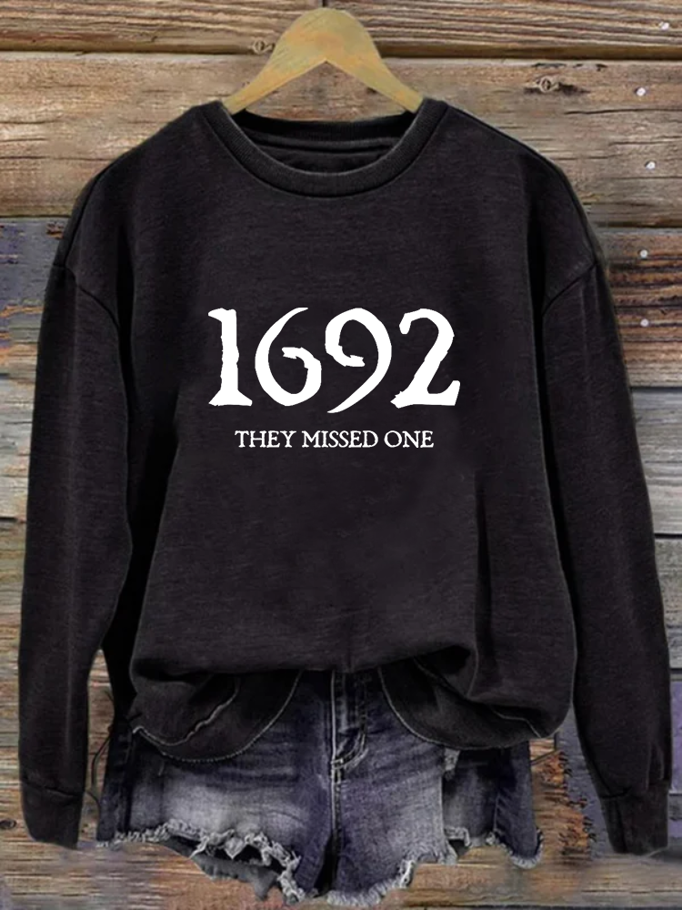 Comstylish Women's 1692 They Missed One Salem Witch Printed Round Neck Long Sleeve Sweatshirt