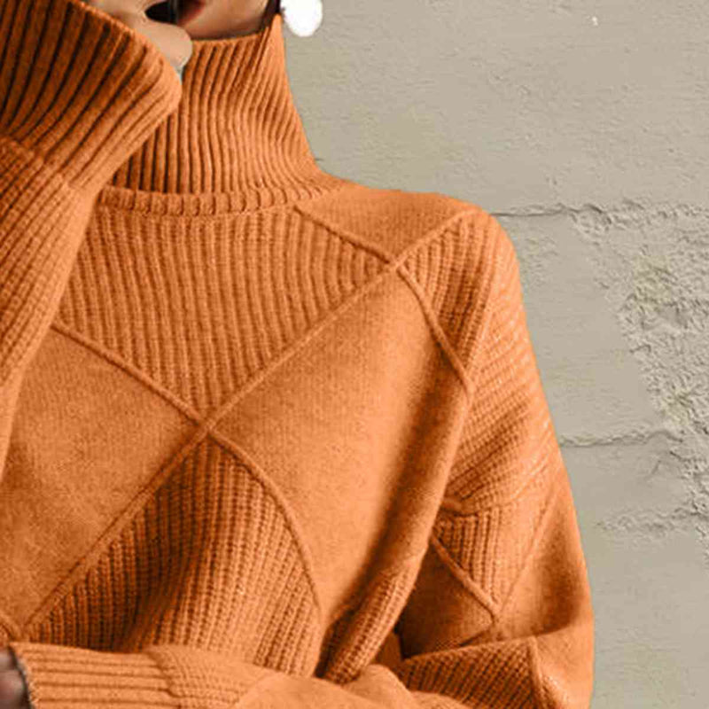 LM | Versatile and comfortable sweater