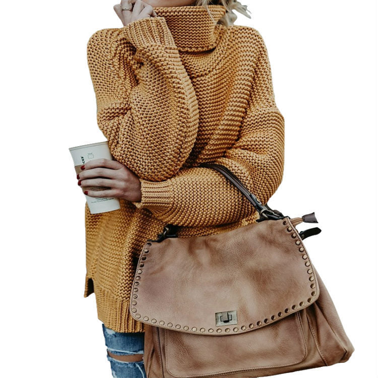 Elegantly Designed Pullover