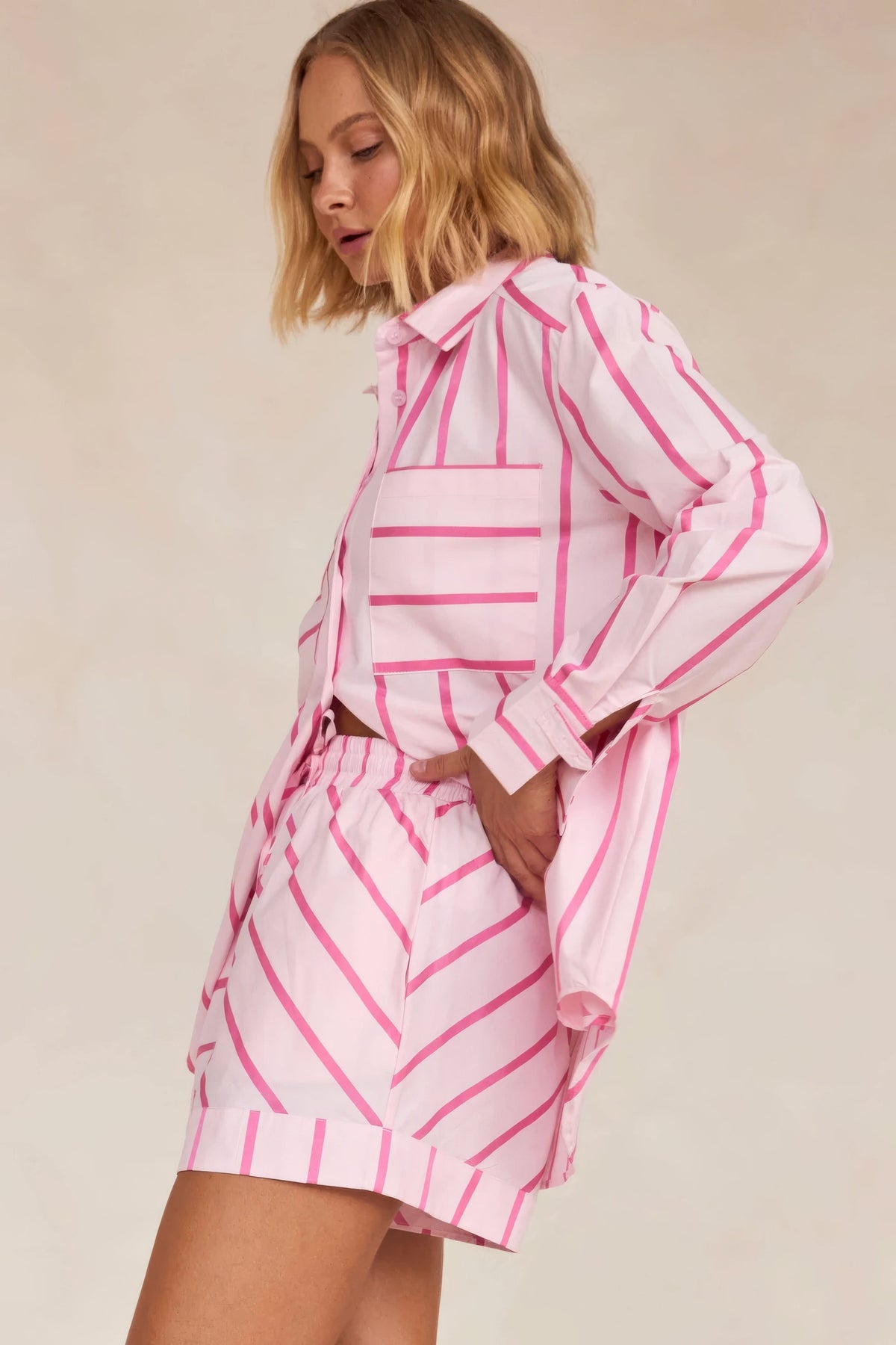 Gracefully Styled Garment for Any Occasion