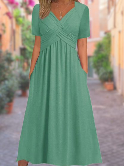 LM | Simple dress with V-neck