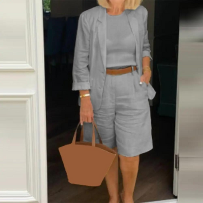 LM | Luxurious jacket and shorts set for women