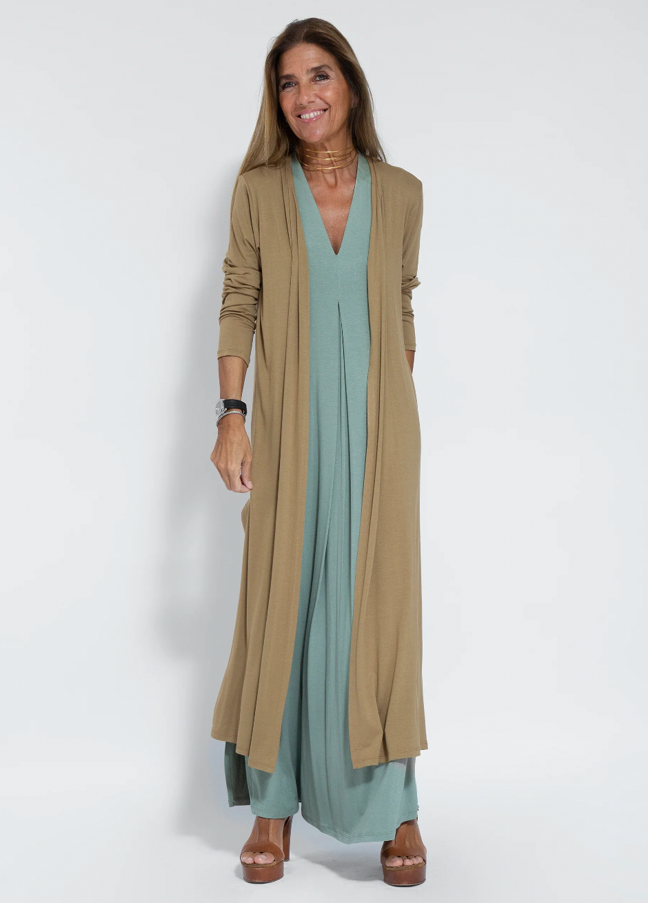 Türkises Kleid + Weste in Kaffee