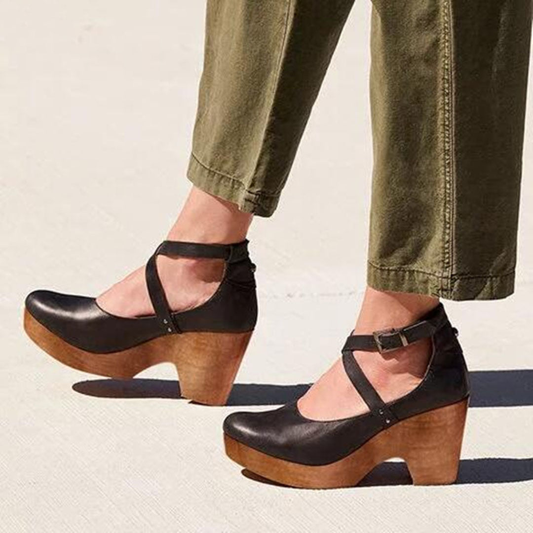 LM | Clunky wedge shoes