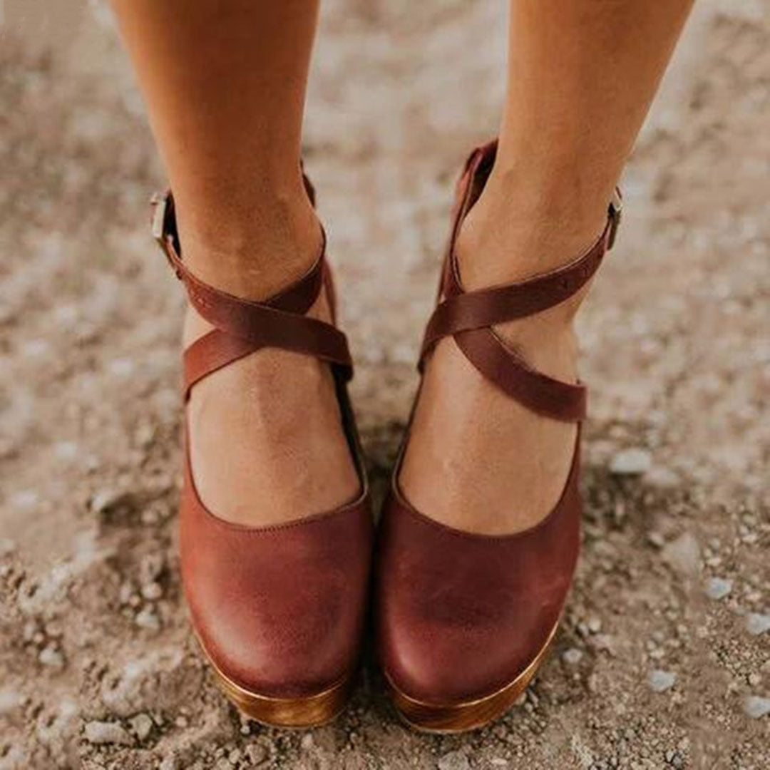 LM | Clunky wedge shoes