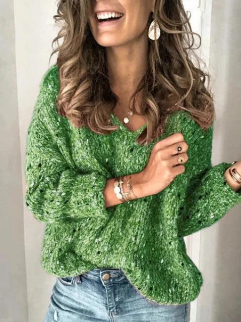 LM | Stylish and elegant winter sweater