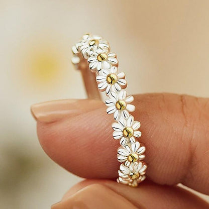 Romantic Silver Ring for Special Moments