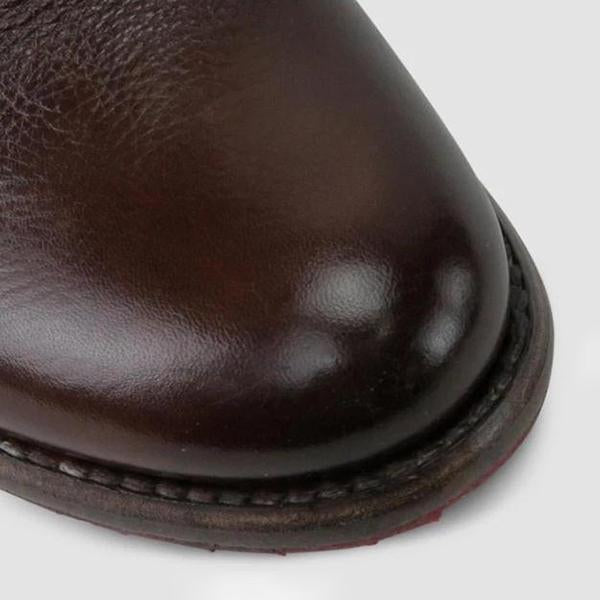 LM | Fashionable supportive orthopaedic shoes