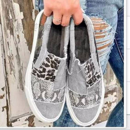 Chic Orthopedic Shoes with Unique Design