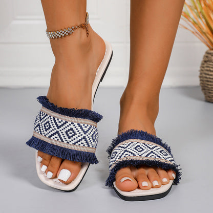 Graceful Orthopedic Sandals for Modern Look