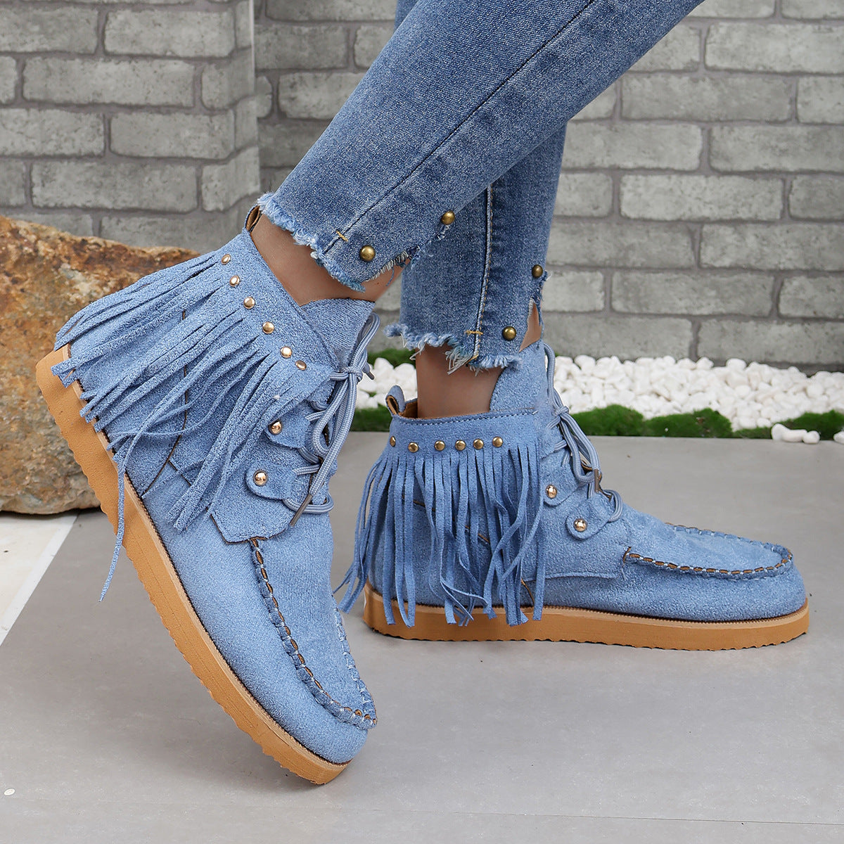 Graceful Orthopedic Boots for Modern Look