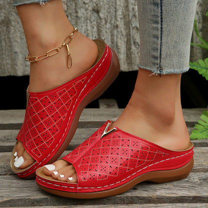 Graceful Orthopedic Sandals for Modern Look
