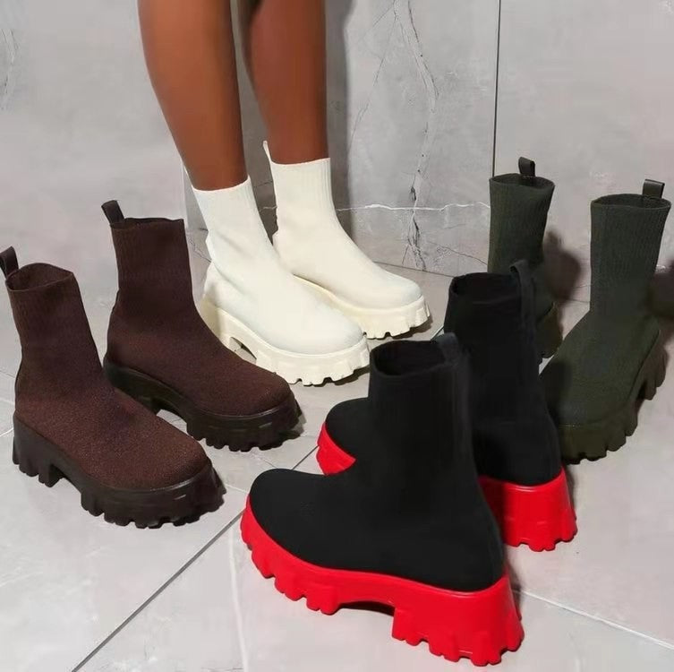 Graceful Orthopedic Boots for Modern Look