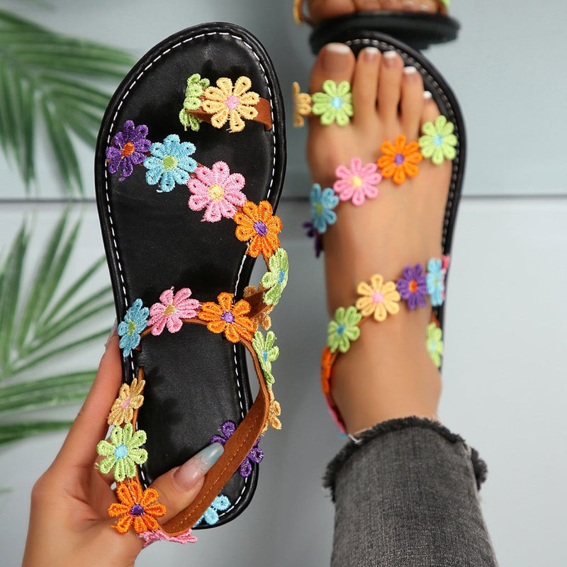 Graceful Orthopedic Sandals for Modern Look