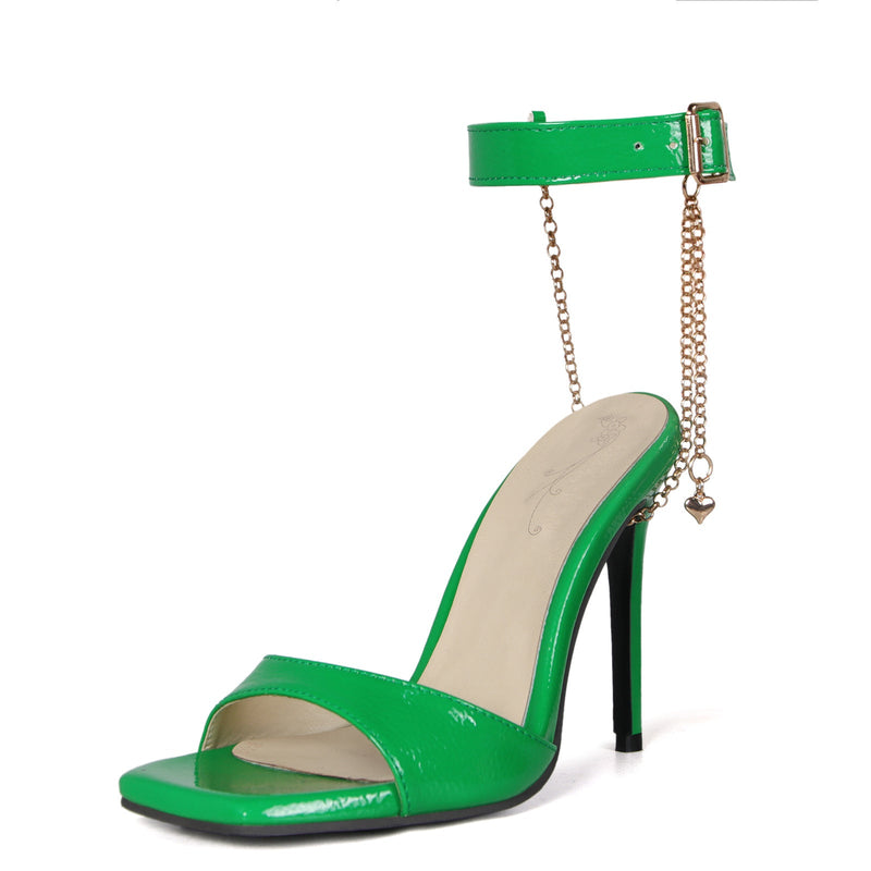 Graceful Orthopedic Sandals for Modern Look