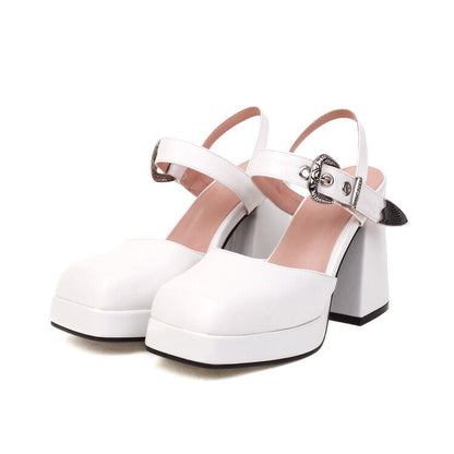 Chic Orthopedic Sandals with Unique Design
