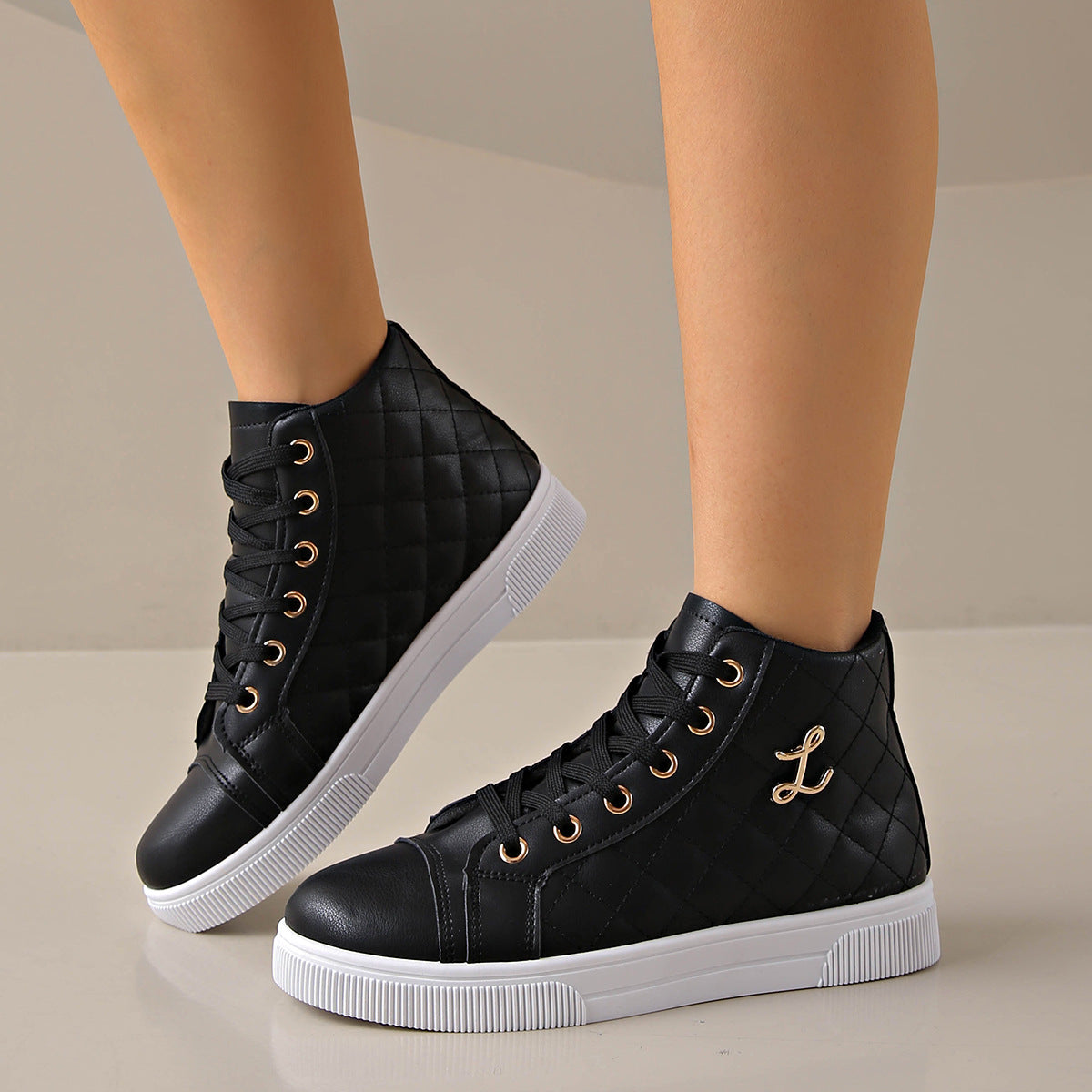 Graceful Orthopedic Trainers for Modern Look