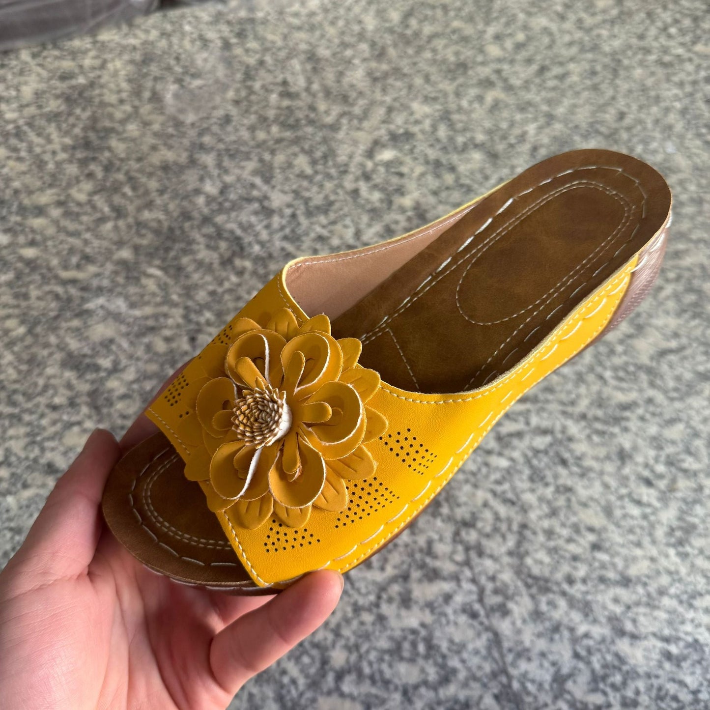 Chic Orthopedic Sandals with Unique Design