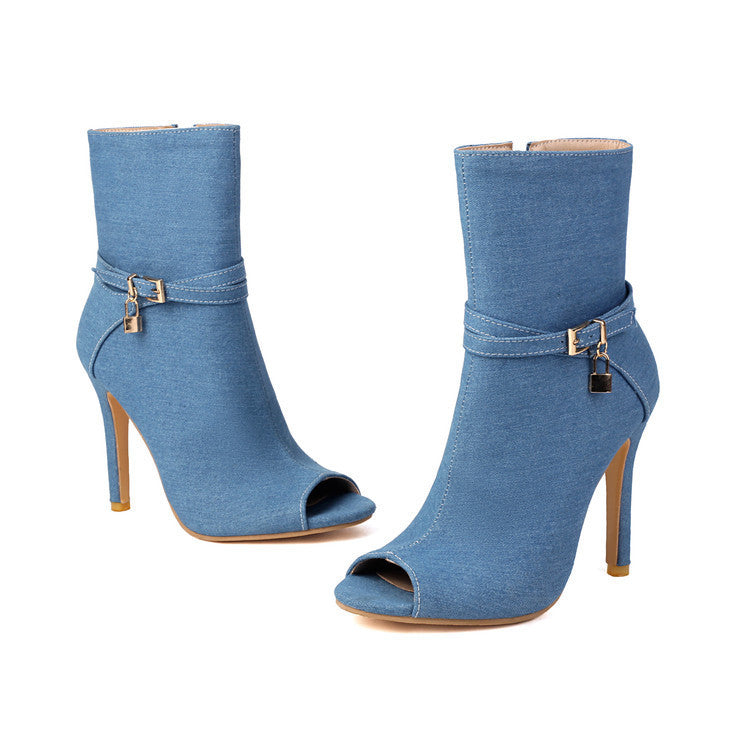 Chic Orthopedic Sandals with Unique Design