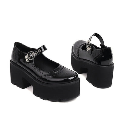 Chic Orthopedic Shoes with Unique Design