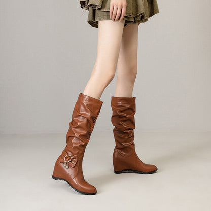 Chic Orthopedic Boots with Unique Design