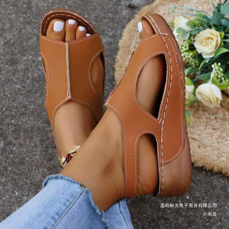 Chic Orthopedic Sandals with Unique Design